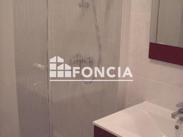 Location Appartement 3 pièces 67.13 m² - 9 RUE D'ULM La Roche Sur Yon 85000