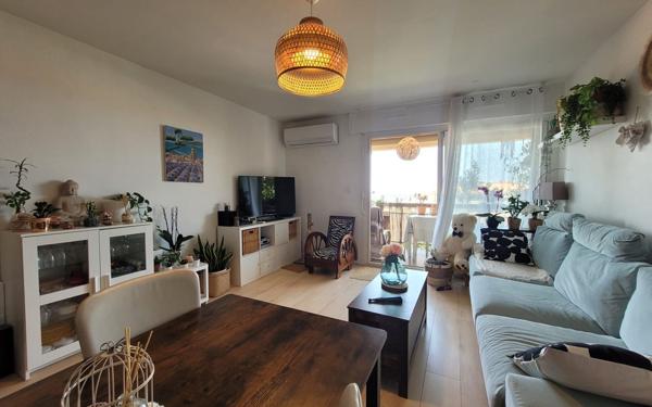 Appartement à vendre    2 pièces • 50 m2 Bandol