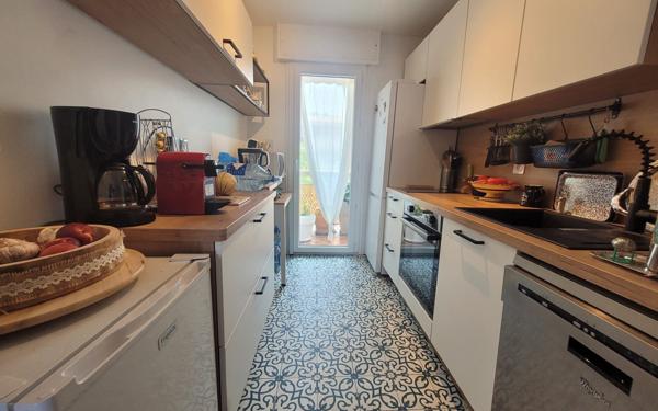 Appartement à vendre    2 pièces • 50 m2 Bandol