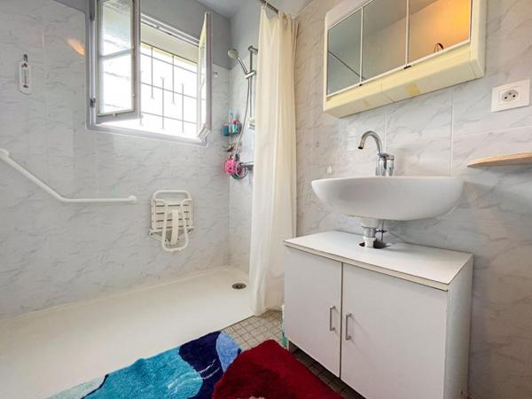 Maison Jeu Maloches 5 pièce(s) 85 m2