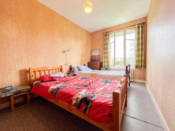 Maison Jeu Maloches 5 pièce(s) 85 m2