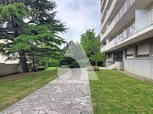 Appartement 4 pièces 83.73 m2