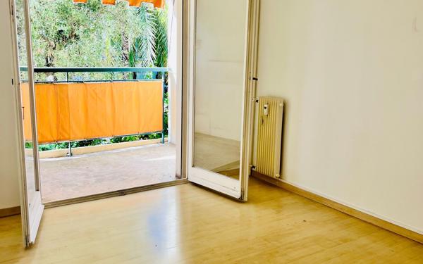 Appartement à vendre    3 pièces • 78,52 m2 Nice