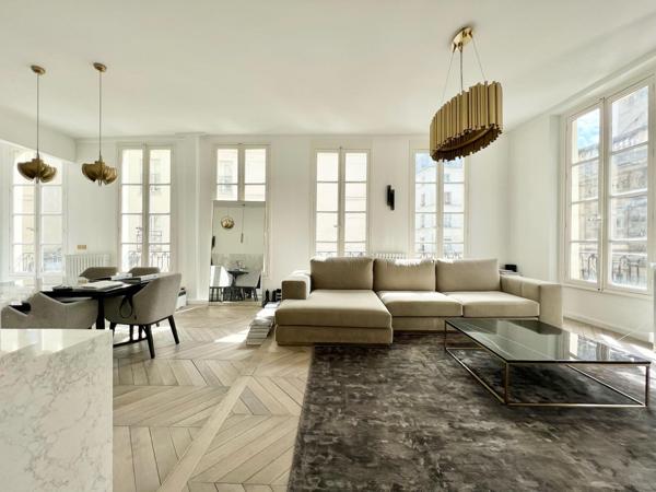 Magnifique appartement 4 pièces Rue Saint Honoré