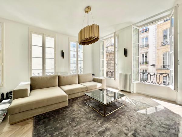 Magnifique appartement 4 pièces Rue Saint Honoré