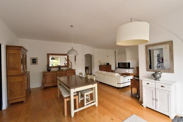 Bruges hyper centre, 4 chambres, bureau, garage double