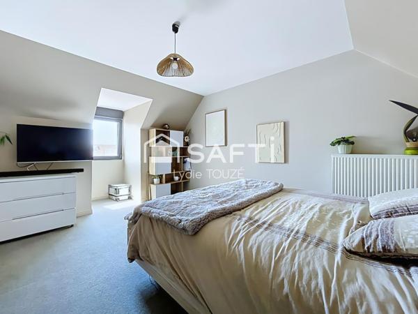 Maison spacieuse de 245 m2 - 5 chambres - Tourlaville