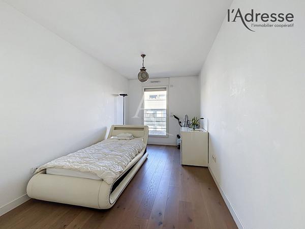 Duplex 113m² Quartier République - Terrasse - Parkings et cave