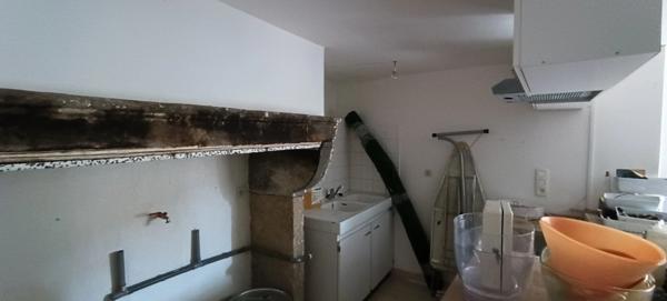 Maison à vendre 4 pièces MONTPEYROUX (63)