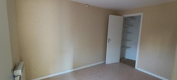 Maison à vendre 4 pièces MONTPEYROUX (63)