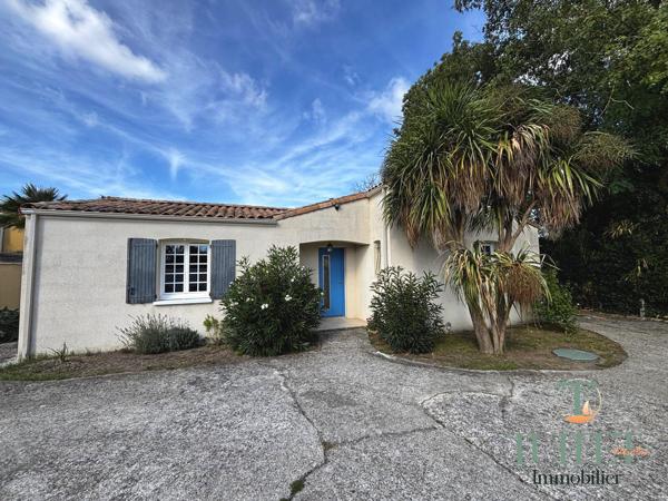 Exclusivité -ARVERT – MAISON FAMILIALE AVEC PISCINE, GARAGE, 4 CHAMBRES.