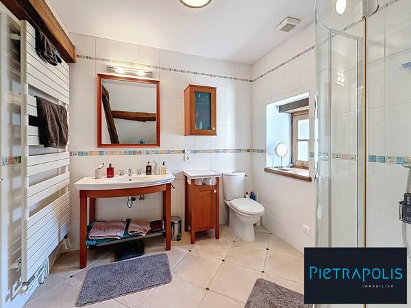 Très bel appartement au coeur du vieux Fontaine-lès-Dijon