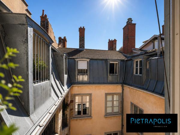 Dernier étage | Appartement d'architecte | 127m2 carrez | DPE C