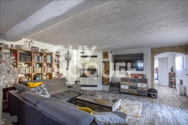 À Vendre : Maison Entièrement Rénovée à Saint Laurent De La Prée, Proche de Fouras (17)