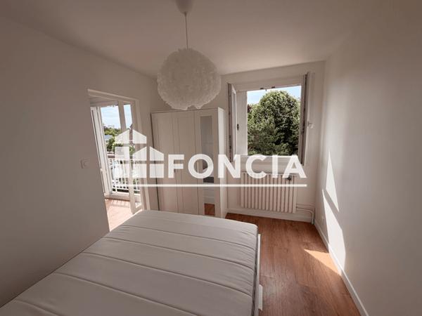 Location Studio meublé 35 m² - 25 RUE SAINT LUCIEN Beauvais 60000