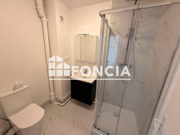 Location Studio meublé 35 m² - 25 RUE SAINT LUCIEN Beauvais 60000