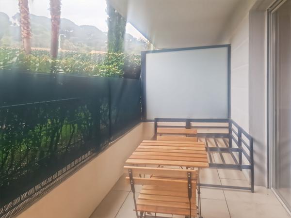 Appartement Le Cannet 1 pièce 23.48 m2 - terrasse - PARKING