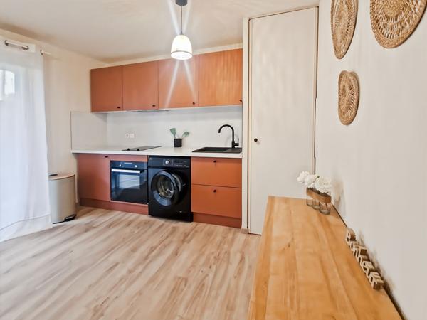 Appartement Le Cannet 1 pièce 23.48 m2 - terrasse - PARKING