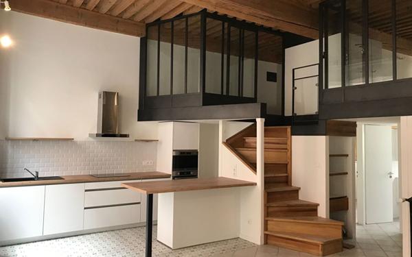 Appartement à louer    4 pièces • 54,96 m2 Lyon 4