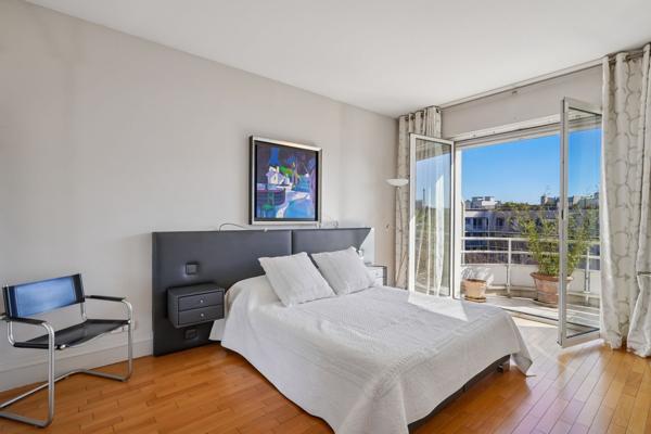 Vente Appartement de luxe Neuilly-sur-Seine 5 Pièces 167 m²