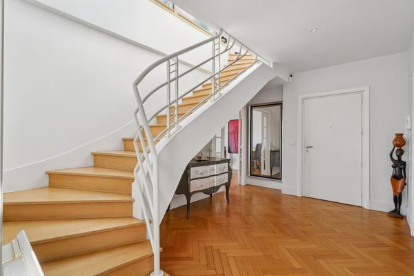 Vente Appartement de luxe Neuilly-sur-Seine 5 Pièces 167 m²