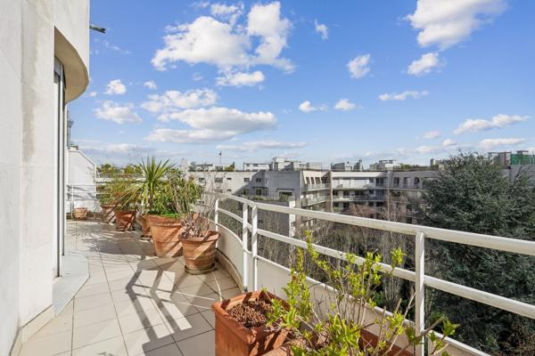 Vente Appartement de luxe Neuilly-sur-Seine 5 Pièces 167 m²