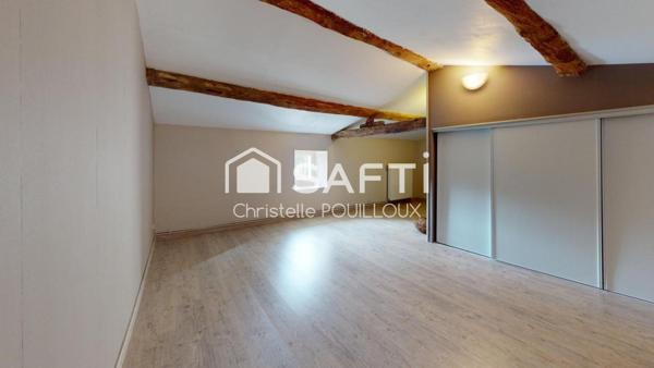 Longère avec dépendances, piscine, idéal projet de gîtes