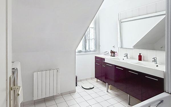 Maison à vendre    6 pièces • 588 m2 Verrières-le-Buisson