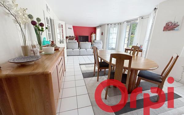 Maison à vendre    6 pièces • 588 m2 Verrières-le-Buisson