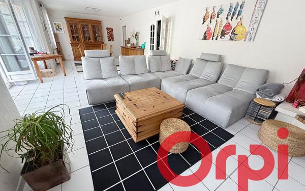 Maison à vendre    6 pièces • 588 m2 Verrières-le-Buisson