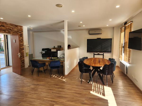 Local commercial en plein coeur de Conflans