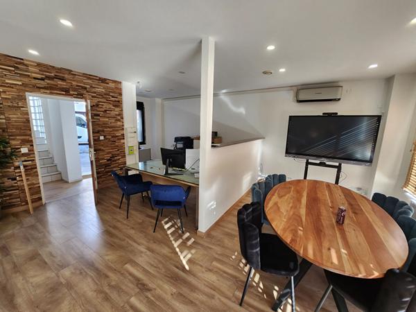 Local commercial en plein coeur de Conflans