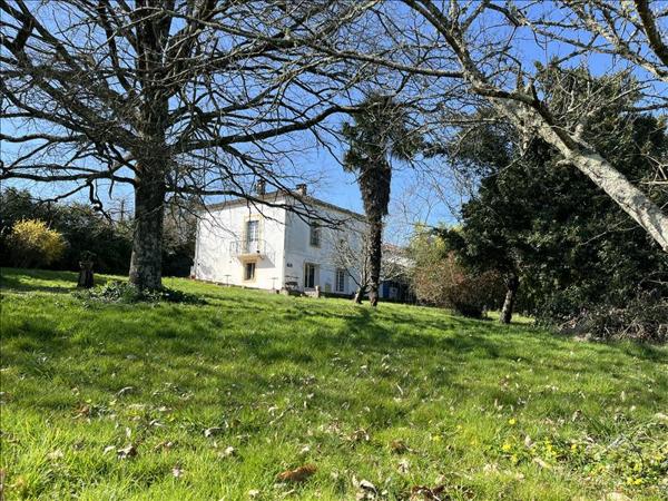 Maison à vendre |  Nogaro |  6 pièces | 170 m²