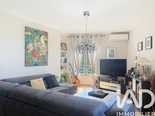 Maison à vendre 5 pièces 103 m² Saint-Cyr-l'École