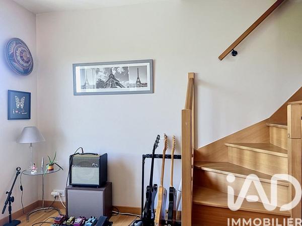 Maison à vendre 5 pièces 103 m² Saint-Cyr-l'École