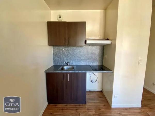 Appartement à louer 1 pièce 22.02m² Montévrain (77144)