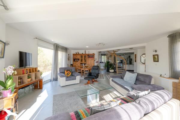 Maison à vendre |  Auvers-sur-Oise |  8 pièces | 185 m²