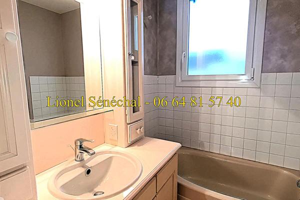 Maison de plain - pied de 60 m2 dans une impasse au calme et sans vis - à - vis