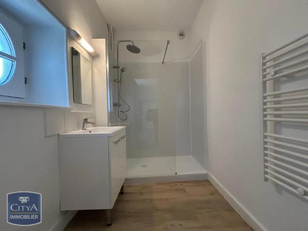 Maison à louer 6 pièces 181.52m²