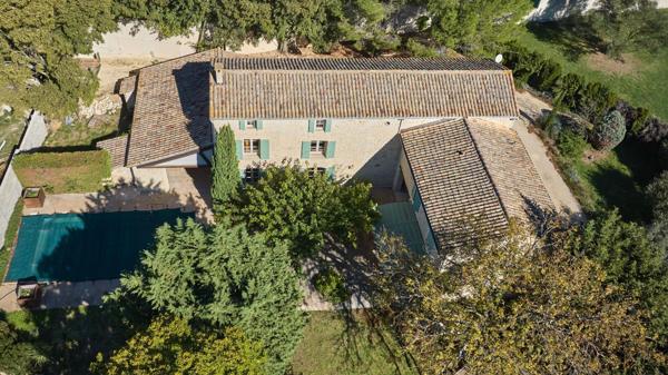 Vente Mas Uzès 8 Pièces 290 m²