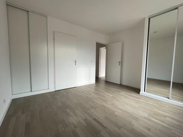 Appartement LAGNY SUR MARNE 2 pièce(s) 51 m2 + parking + cave