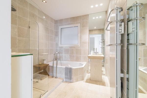 Vente Appartement de luxe Nice 3 Pièces 138 m²