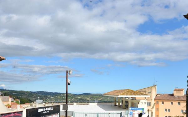 Appartement à vendre    4 pièces • 86,24 m2 Grasse