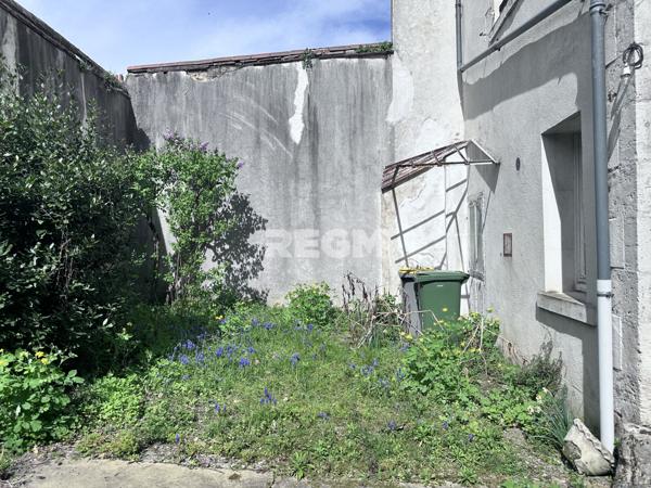 Orléans (45000) ORLEANS (45) – Centre / Cathédrale – Foncier sur 3 niveaux 360 m² /sol - Investisseurs