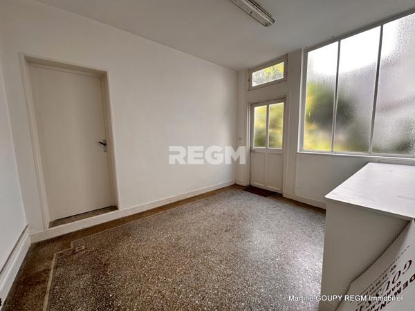 Orléans (45000) ORLEANS (45) – Centre / Cathédrale – Foncier sur 3 niveaux 360 m² /sol - Investisseurs