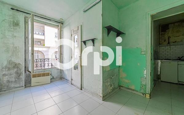 Appartement à vendre    1 pièce • 12,54 m2 Paris 11