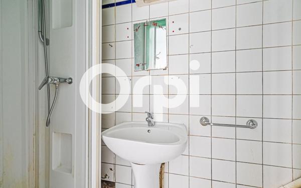 Appartement à vendre    1 pièce • 12,54 m2 Paris 11