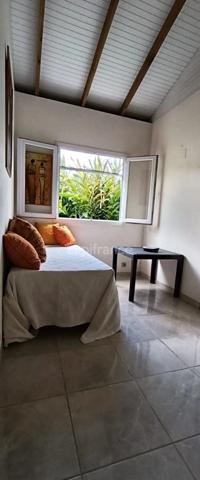 SUBERBE VILLA BIOCLIMATIQUE AVEC PISCINE + Un T2 A LE MARIN