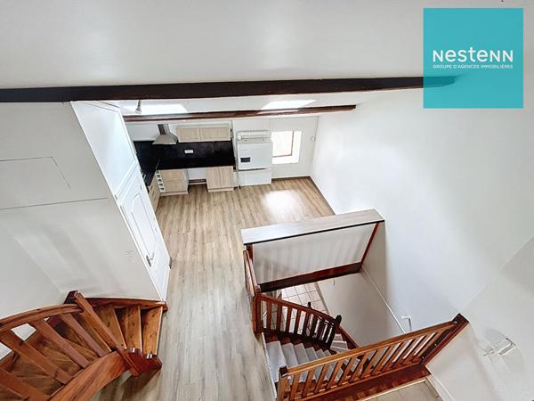 Maison de ville lumineuse avec cour privée et stationnement ! idéal pour famille - Montbrison