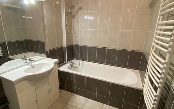 Appartement à louer    2 pièces • 52,68 m2 Biarritz